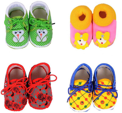 

aroraonlinetraders Aroraonlinetraders Kid's Multicolor Casual Shoes Booties(Toe to Heel Length - 10 cm Multicolor)