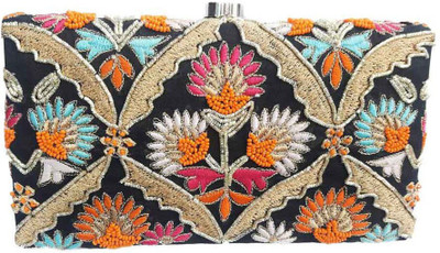 

The Indian Handicraft Store Party Black Clutch