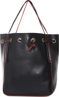 

Kanvas Katha Tote(Black)