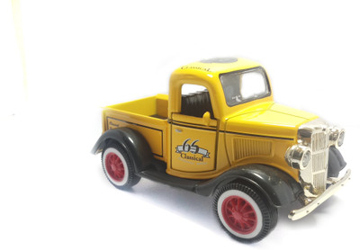 

Tingoking Yellow Color Royal Vintage Model Toy Push Back Die Cast Friction Cars For Kids(Yellow)
