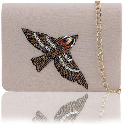 

Niche Party White Clutch