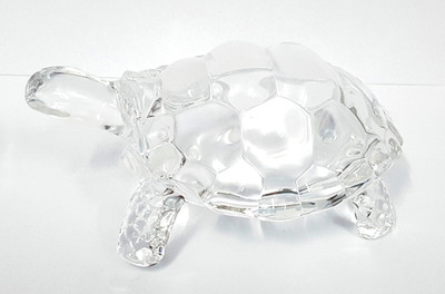 

SSEmp Large size Crystal Turtle Tortoise for Feng Shui and vastu for Career and Luck Decorative Showpiece - 18 cm(Crystal, Clear)