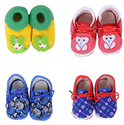 

aroraonlinetraders Aroraonlinetraders Kid's Multicolor Casual Shoes Booties(Toe to Heel Length - 10 cm Multicolor)