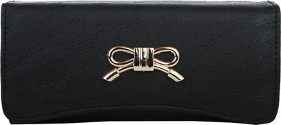 

Element Cart Casual Black Clutch