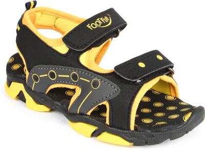 

Liberty Boys Slip-on Sports Sandals(Yellow