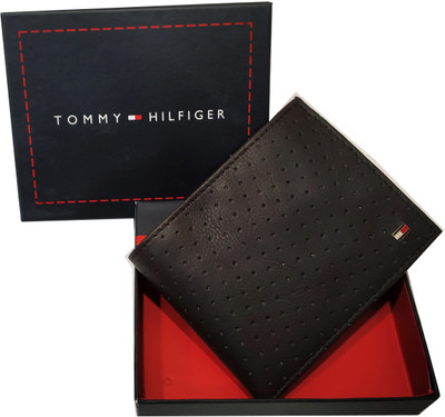 

TOMMY HlLFlGER Men Brown Genuine Leather Wallet(6 Card Slots)