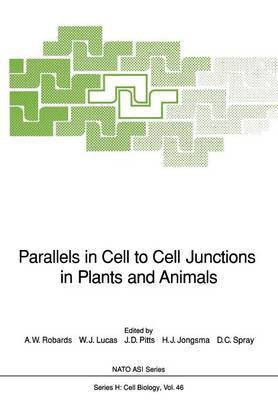 Parallels in Cell to Cell Junctions in Plants and Animals(English, Paperback, unknown)