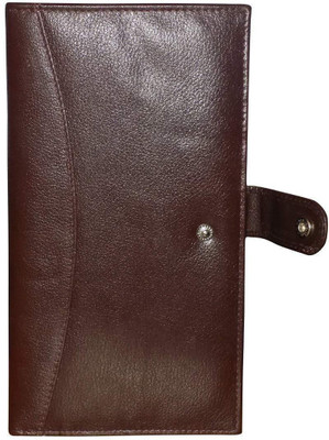 

New Friends Collection Casual Brown Clutch