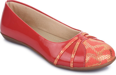 

Garg Garg Women Peach Bellies (Peach) Bellies For Women(Natural