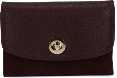 

Accessorize Casual Maroon Clutch