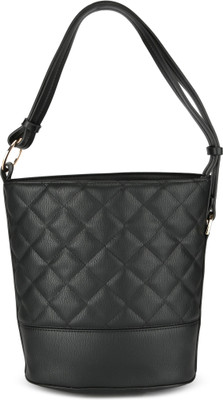 

Accessorize Messenger Bag(Black)