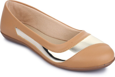 

Garg Garg Women Beige Bellies (Beige) Bellies For Women(Beige