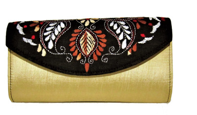

SNB Handicrafts Casual, Party, Formal Multicolor Clutch