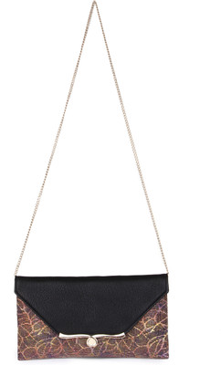 

Kleio Casual Black Clutch
