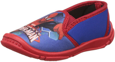 

Spiderman Boys Slip on Running Shoes(Blue, Blue red