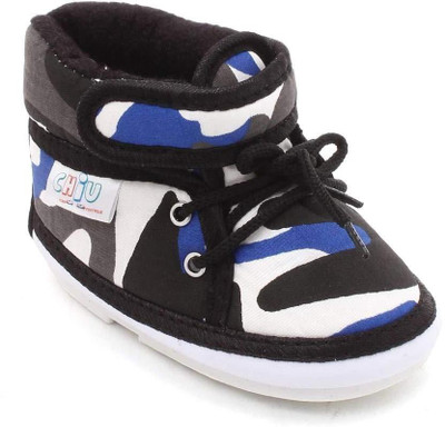 

Chiu Boys & Girls Velcro Casual Boots(Black
