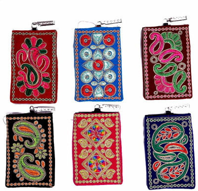 

KRISHNA HANDLOOM JARI JAMBO MOBILE COVER 6 PIS SET Mobile Pouch(Multicolor)