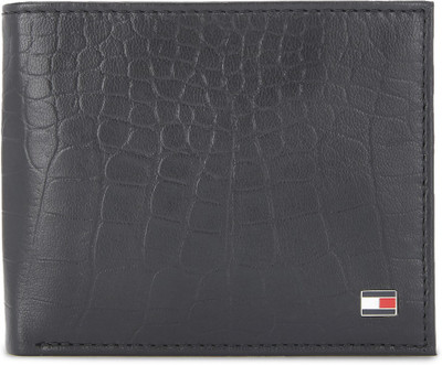 

Tommy Hilfiger Men Black Genuine Leather Wallet(4 Card Slots)