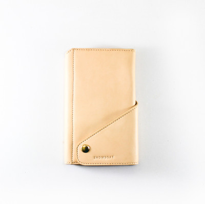 

showboat Women Beige Artificial Leather Wallet(8 Card Slots)