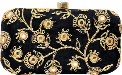 

Filora Party Black Clutch