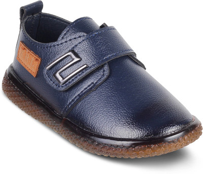 

KITTENS Boys Slip on Jutis(Dark Blue, Navy