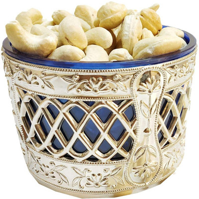 

Neotea Dry Cashew Nuts with Blue Round Gift Box Cashews(300 g, Festive Gift Box)