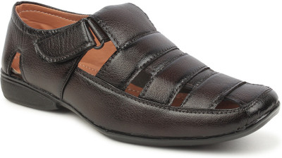 

Zixer Men Brown Sandals