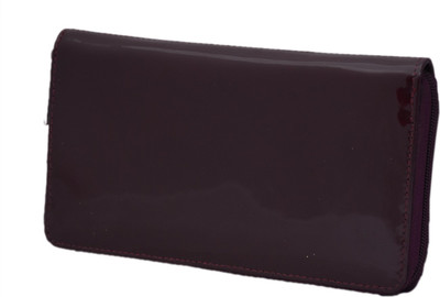 

Lamek Women Green Genuine Leather Wallet(8 Card Slots)