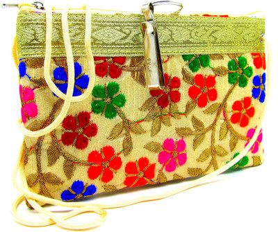 

Fiapa Casual, Party, Sports Multicolor Clutch