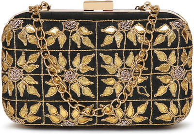 

SVAZ Party Black Clutch