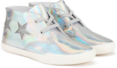 

United Colors of Benetton Girls Lace Sneakers(Silver, 901