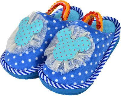 

Crux & Hunter Boys & Girls Slip On Slipper Flip Flop(Blue