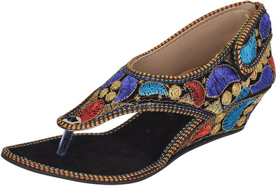 

Risingone Women Multicolor Flats