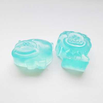 

Pics And You Blue Blueberry Aroma Lion Hippo Combo Handmade Soap Pack 2 (2 Soaps, 2.5 x 2.5 x 1.5 inch, 100 gram)(10 g, Pack of 2)