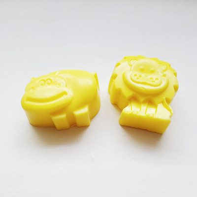 

Pics And You Yellow Lemon Aroma Lion Hippo Combo Handmade Soap Pack 2 (2 Soaps, 2.5 x 2.5 x 1.5 inch, 100 gram)(10 g, Pack of 2)