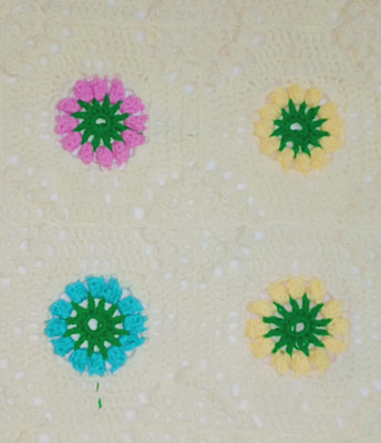 

pari's collection Motifs  Woollen Blanket(Woollen Blend, Cream