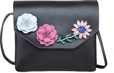 

peaubella Girls Casual Black Synthetic Leather Sling Bag