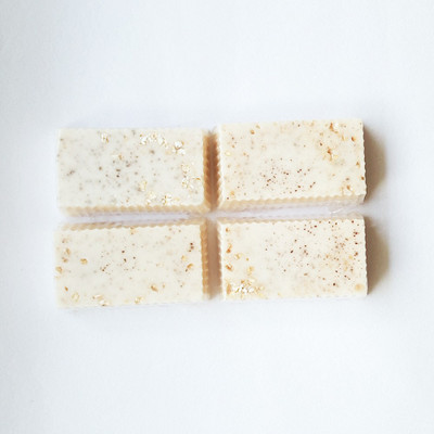 

Pics And You Oats Cinnamon Walnut Handmade Soap Pack 4 (2 Soaps, 3 x 1.5 x 1 inch, 100 gram)(10 g, Pack of 4)