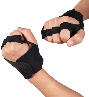 

Leosportz Outdoor Sports Fitness Climbing Dumbbell Sports Half Finger Gloves for Adult Gym & Fitness Gloves (, Black