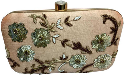 

Liwa Fashion Casual Gold Clutch