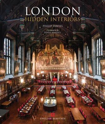 London Hidden Interiors(English, Hardcover, Davies Philip)