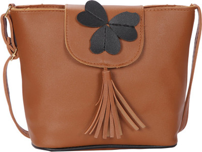 

Bagkok Sling Bag(Tan)