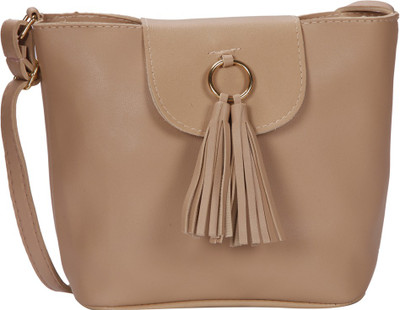 

Bagkok Sling Bag(Beige)