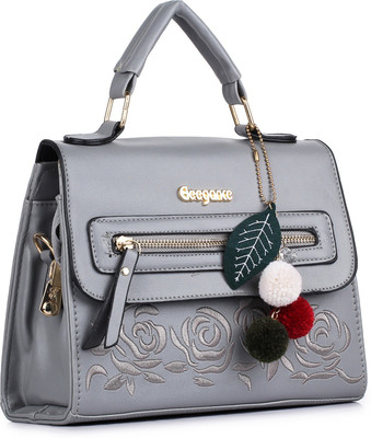 

ELEEGANCE Sling Bag(Silver)
