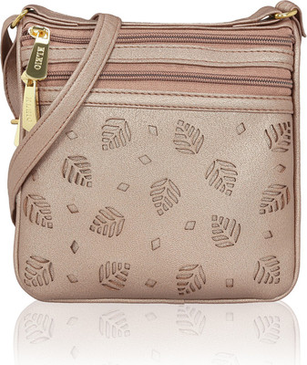 

Kleio Women Formal, Casual Beige PU Sling Bag