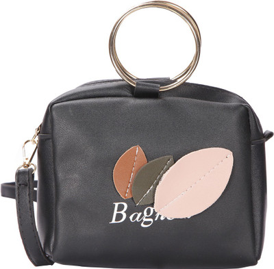 

Bagkok Sling Bag(Black)