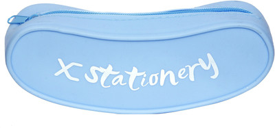 

ERA INNOVATIVE GIFTING Student Pencil Bag-Light Blue Creative Cute Banana Silicone Coin Purse Art Artificial Leather Pencil Box(Set of 1, Light Blue)