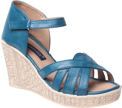 

MSC Women Blue Wedges