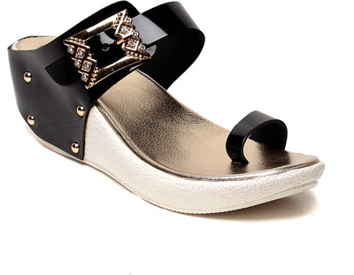 

MSC Women Black Wedges