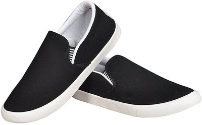 

Dagcros Slip On Sneakers For Men(Black